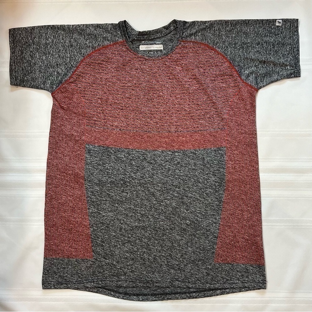 Pullover TShirt Sz XXL Cougar Sport‎ Dryformance Technology Black Red EUC